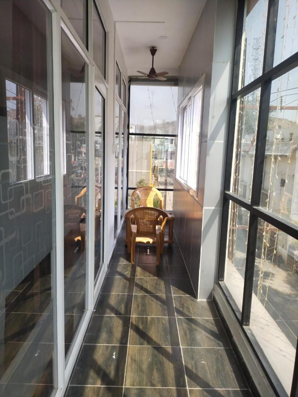 Annai Residency Hotel Vellore Kültér fotó