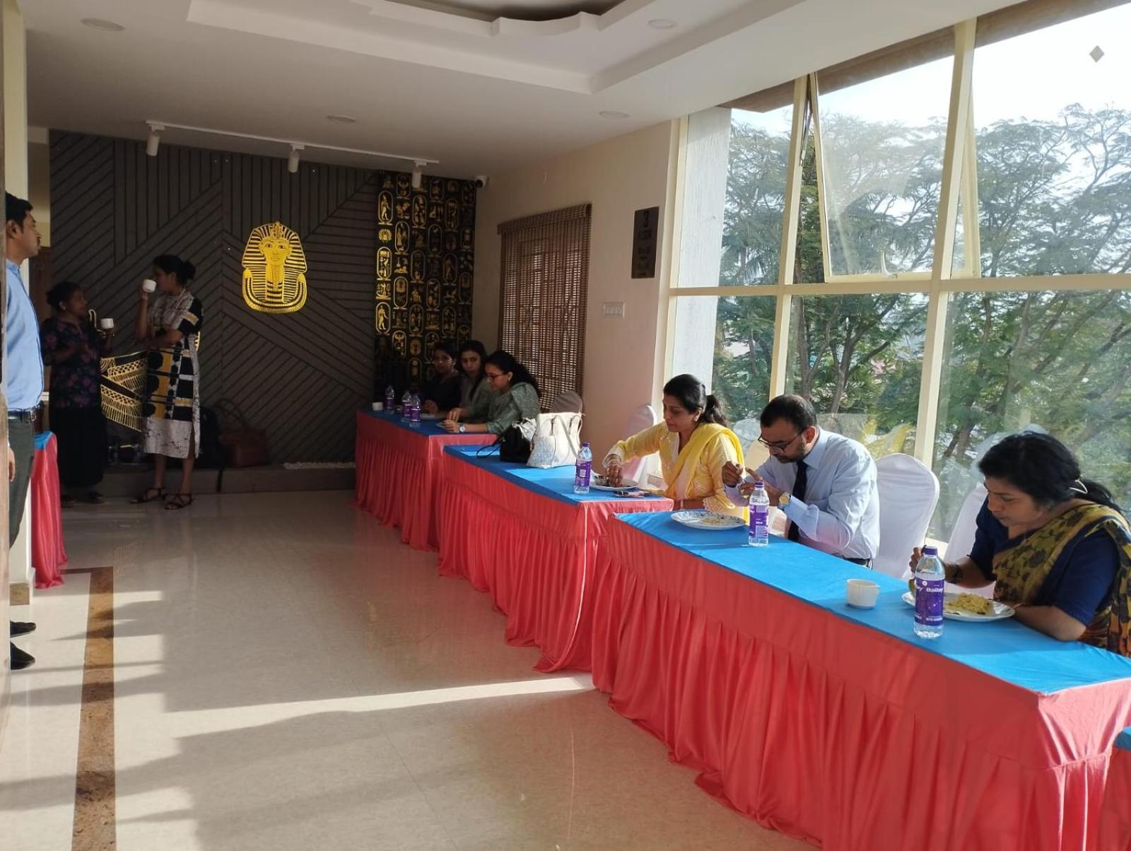 Annai Residency Hotel Vellore Kültér fotó