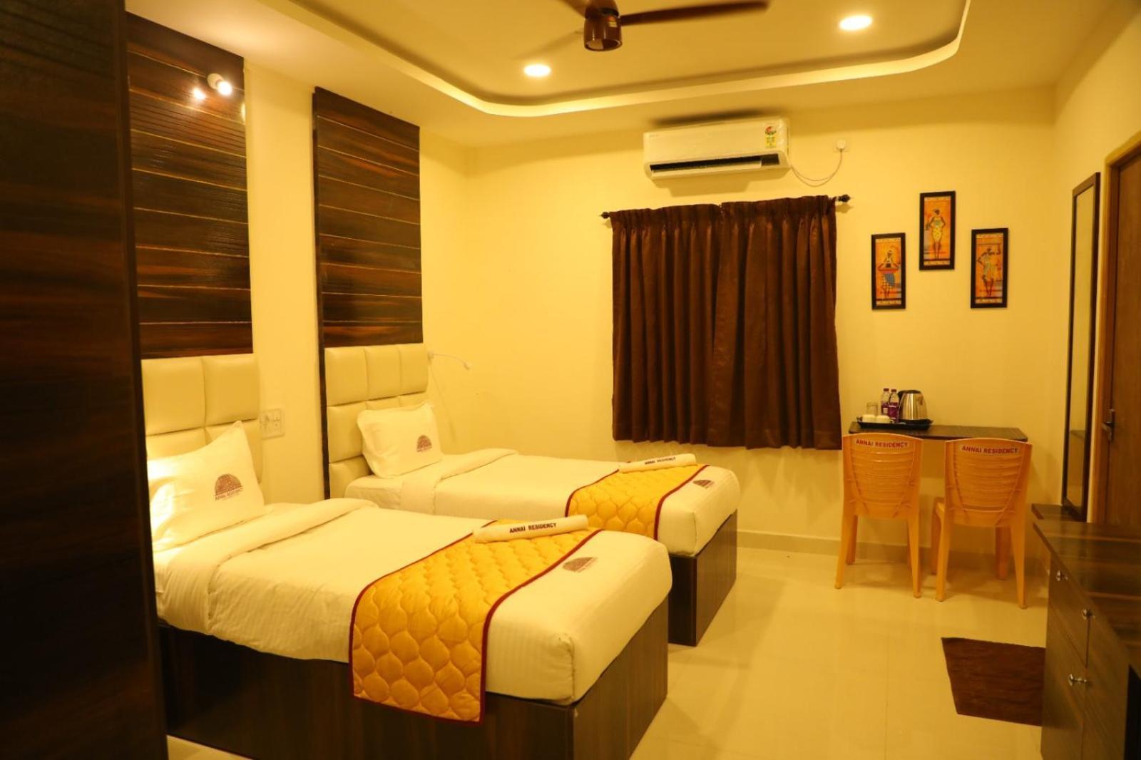Annai Residency Hotel Vellore Kültér fotó